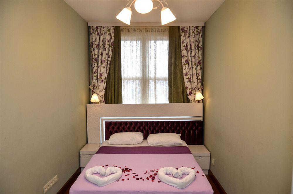 Omer Hayyam Suites อิสตันบูล ภายนอก รูปภาพ